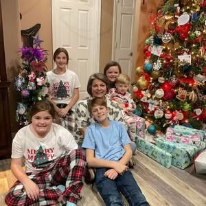 Meet your Posher, Carla